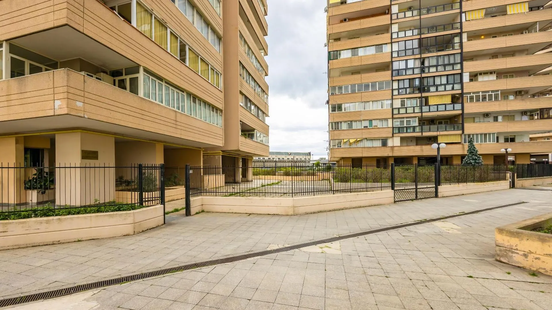 Casa Kenzo With Parking By Napoliapartments Апартаменты Неаполь