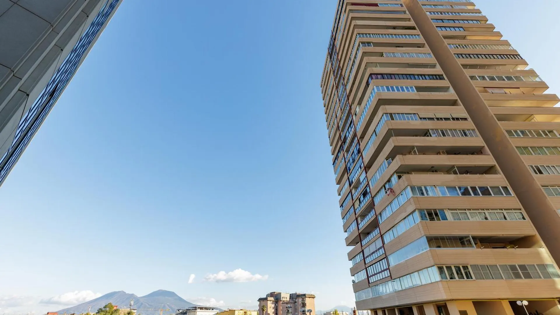 Casa Kenzo With Parking By Napoliapartments Апартаменты Неаполь