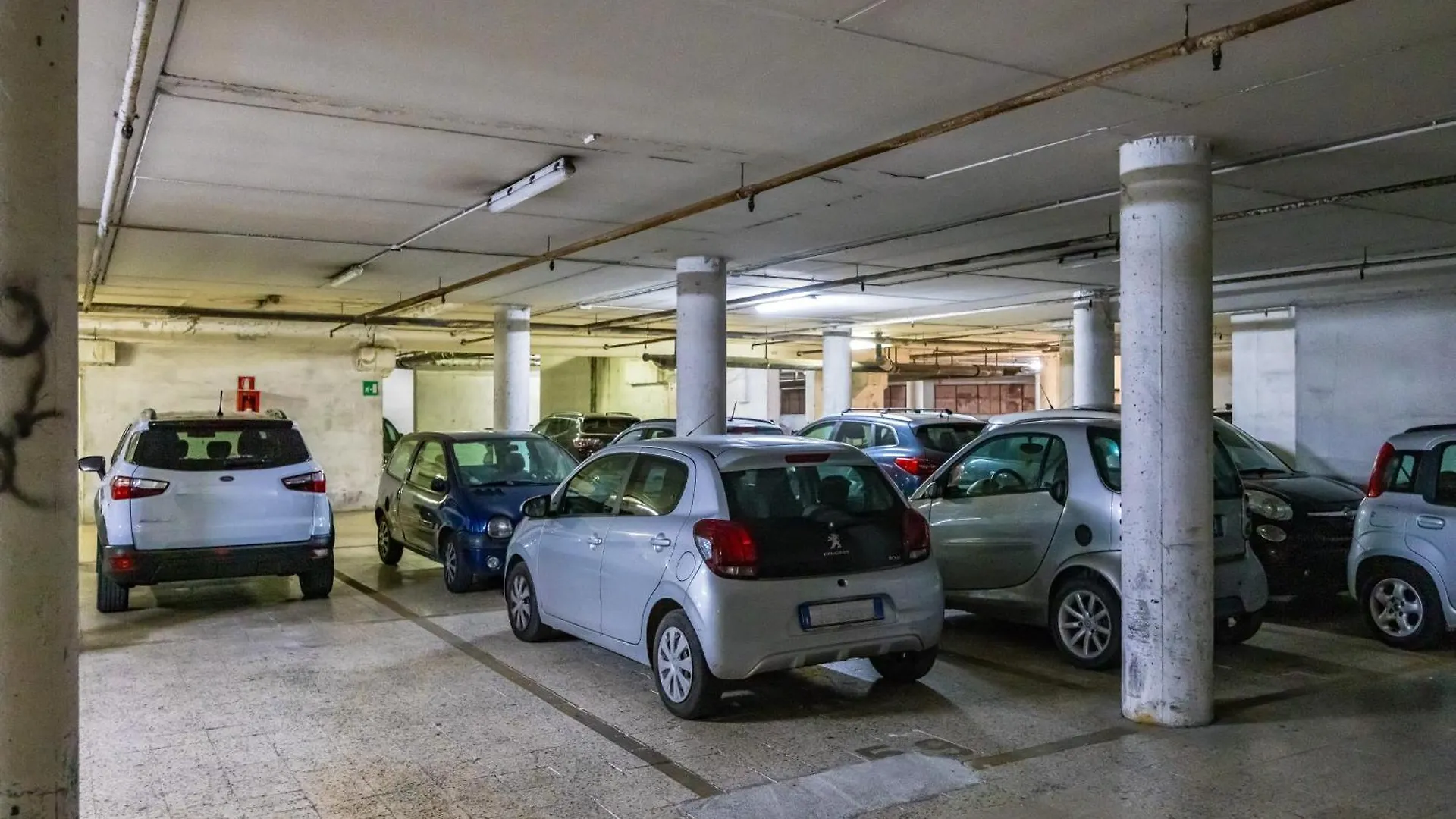 Casa Kenzo With Parking By Napoliapartments Nápoly