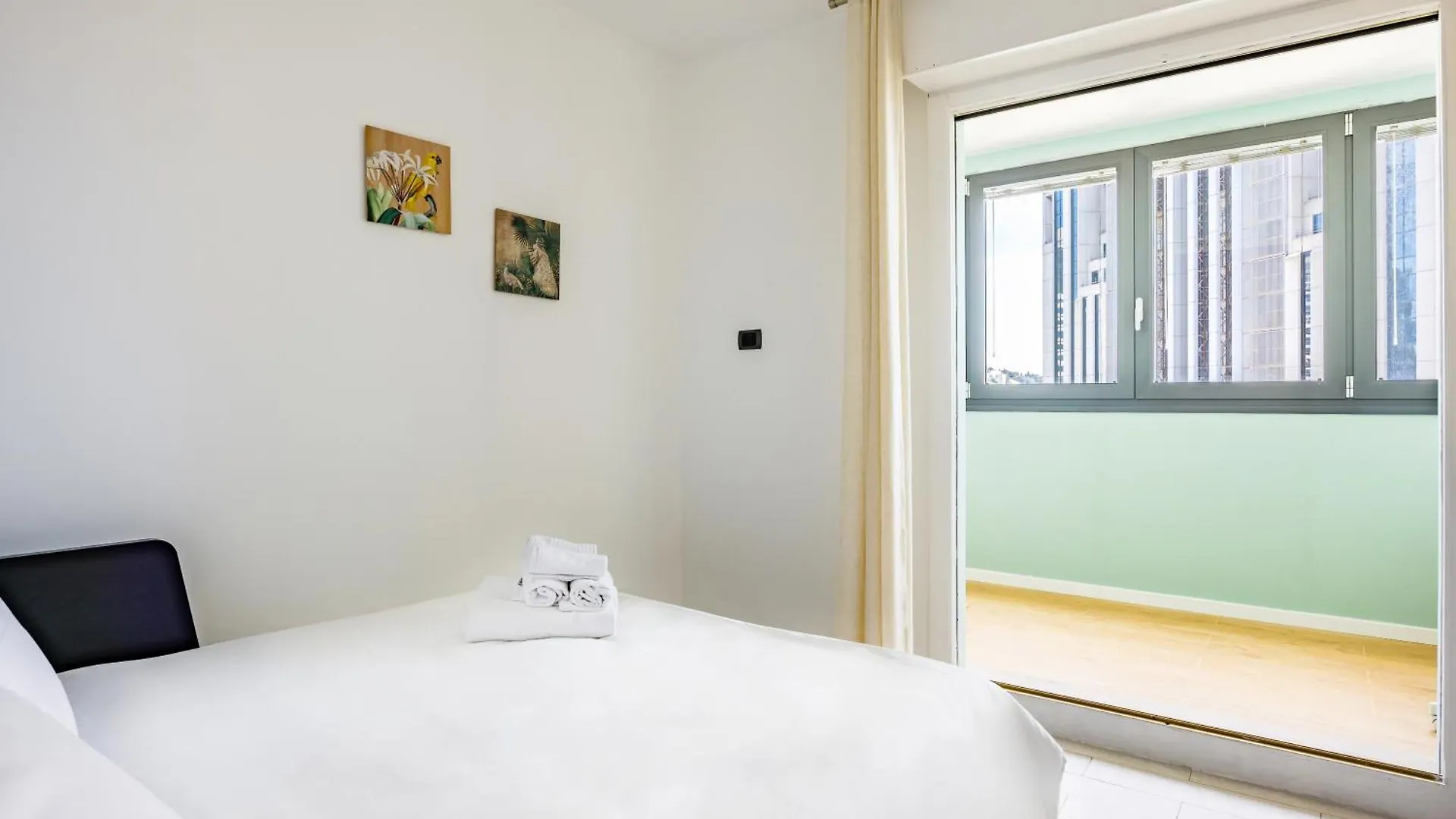 Apartman Casa Kenzo With Parking By Napoliapartments
